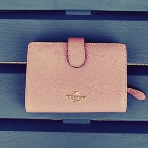 Coach Corner Zip Wallet